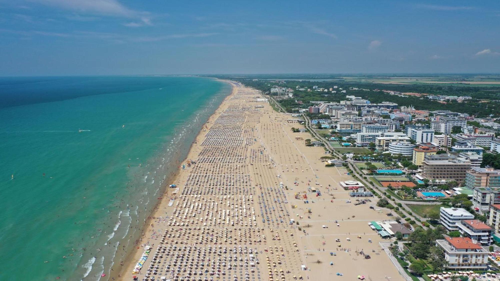 Seafront Luminous Flat In Bibione - Beahost Exterior foto